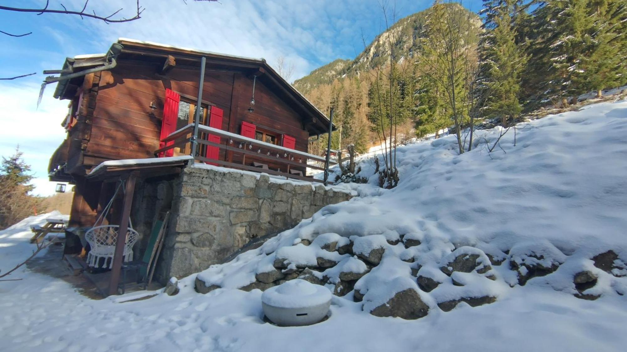 Chalet Petit Rustique Et Bucolique Bovernier