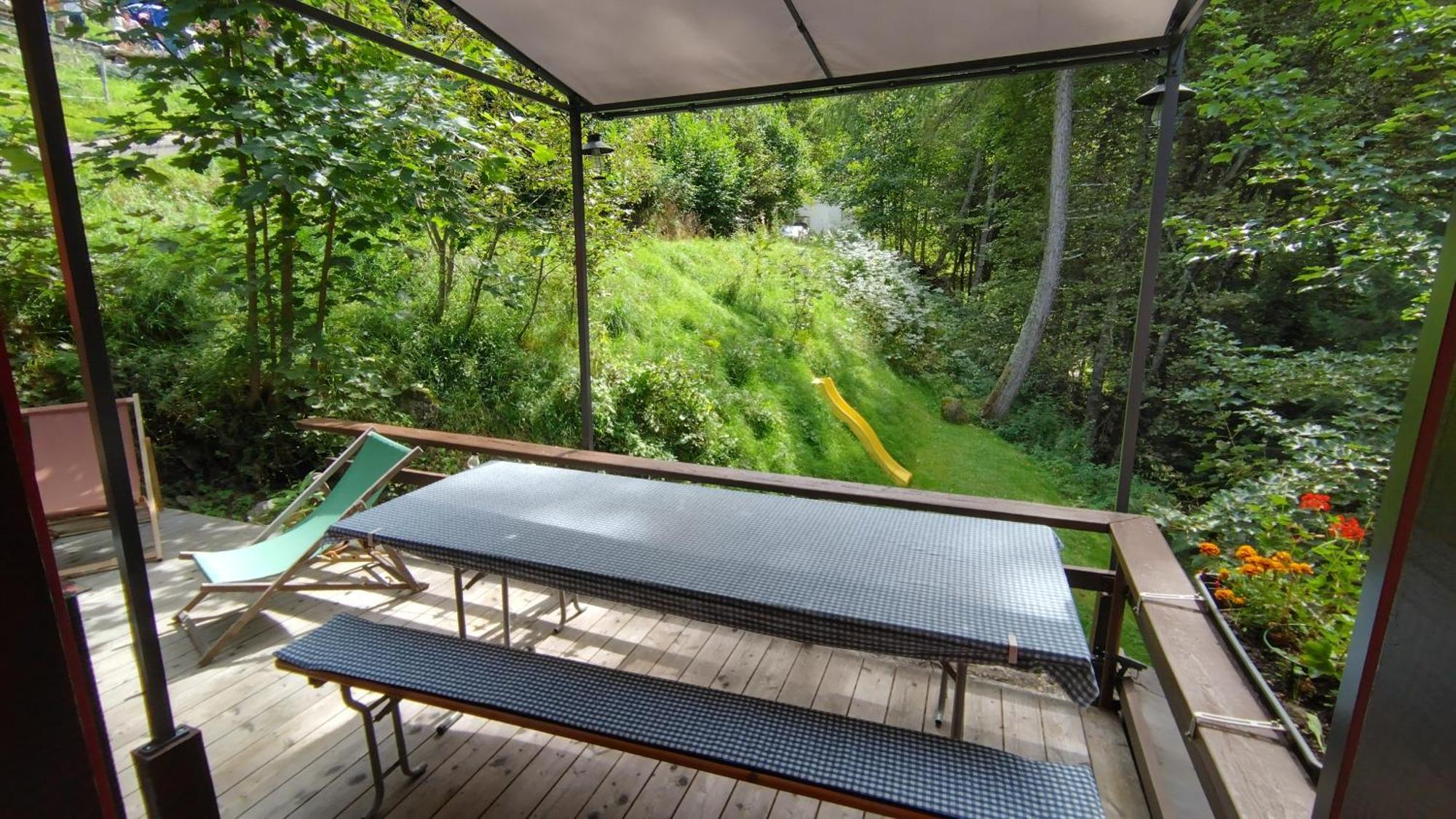 Chalet Petit Rustique Et Bucolique Bovernier