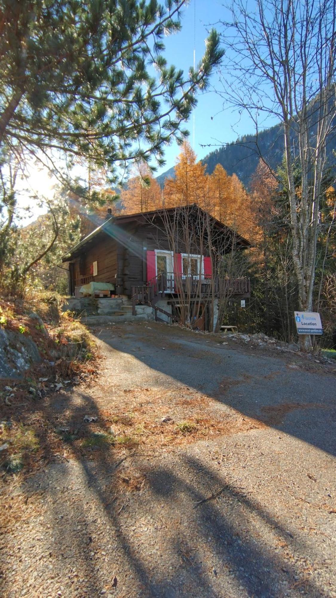 Petit Rustique Et Bucolique Chalet *