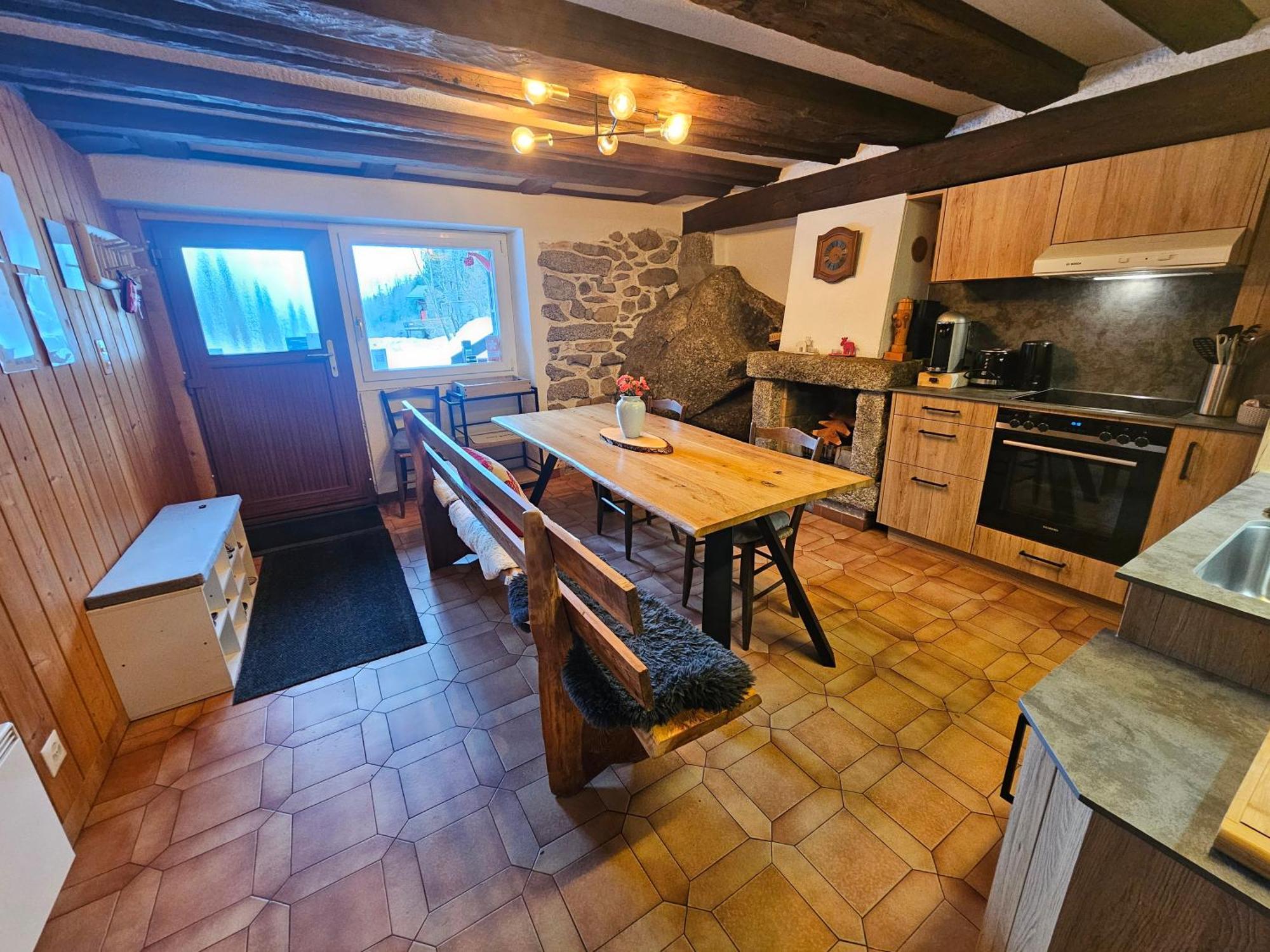 Petit Rustique Et Bucolique Chalet